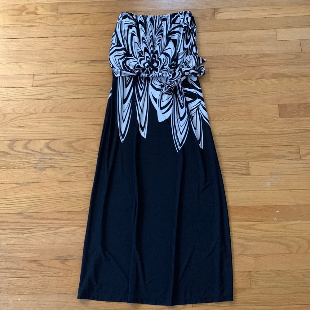 Black and White Strapless Dress
